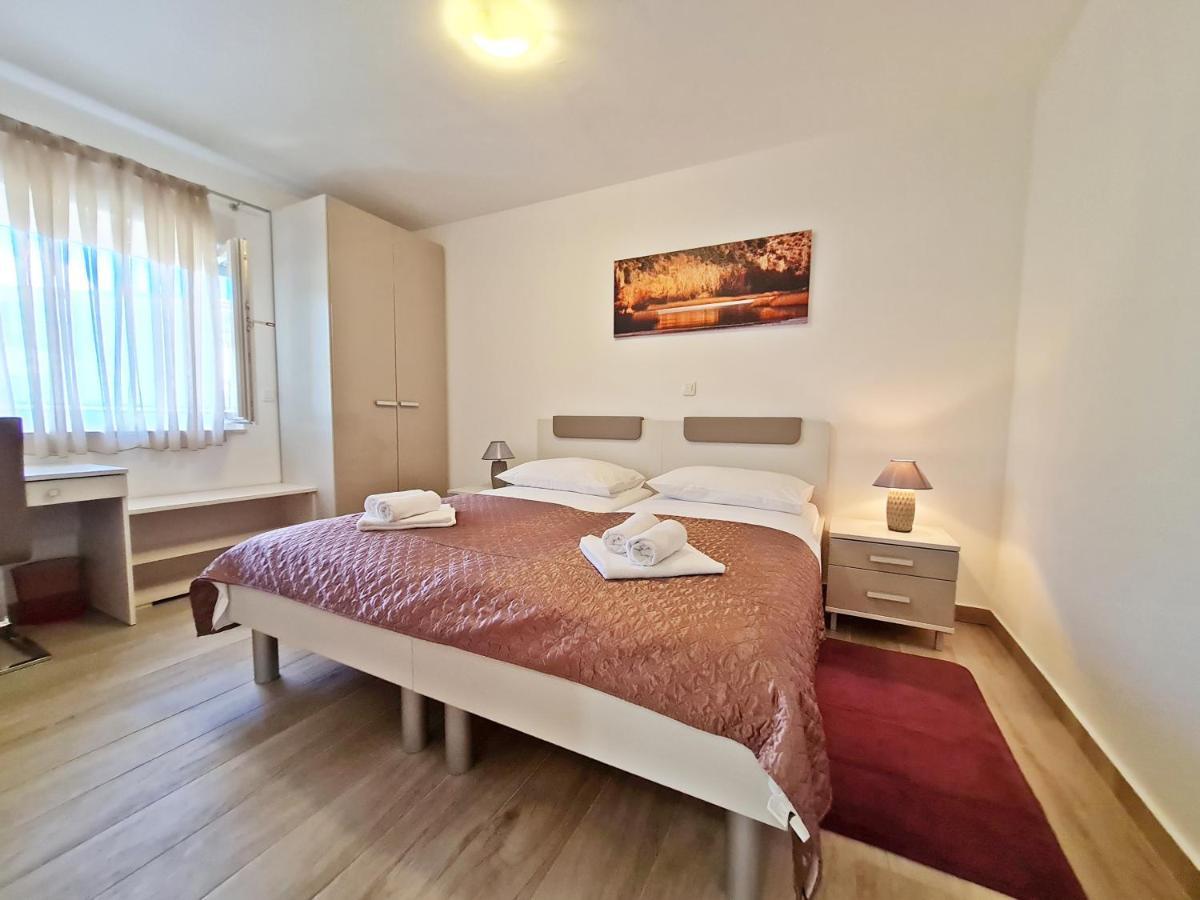 Ab Villa Podstrana Exterior foto